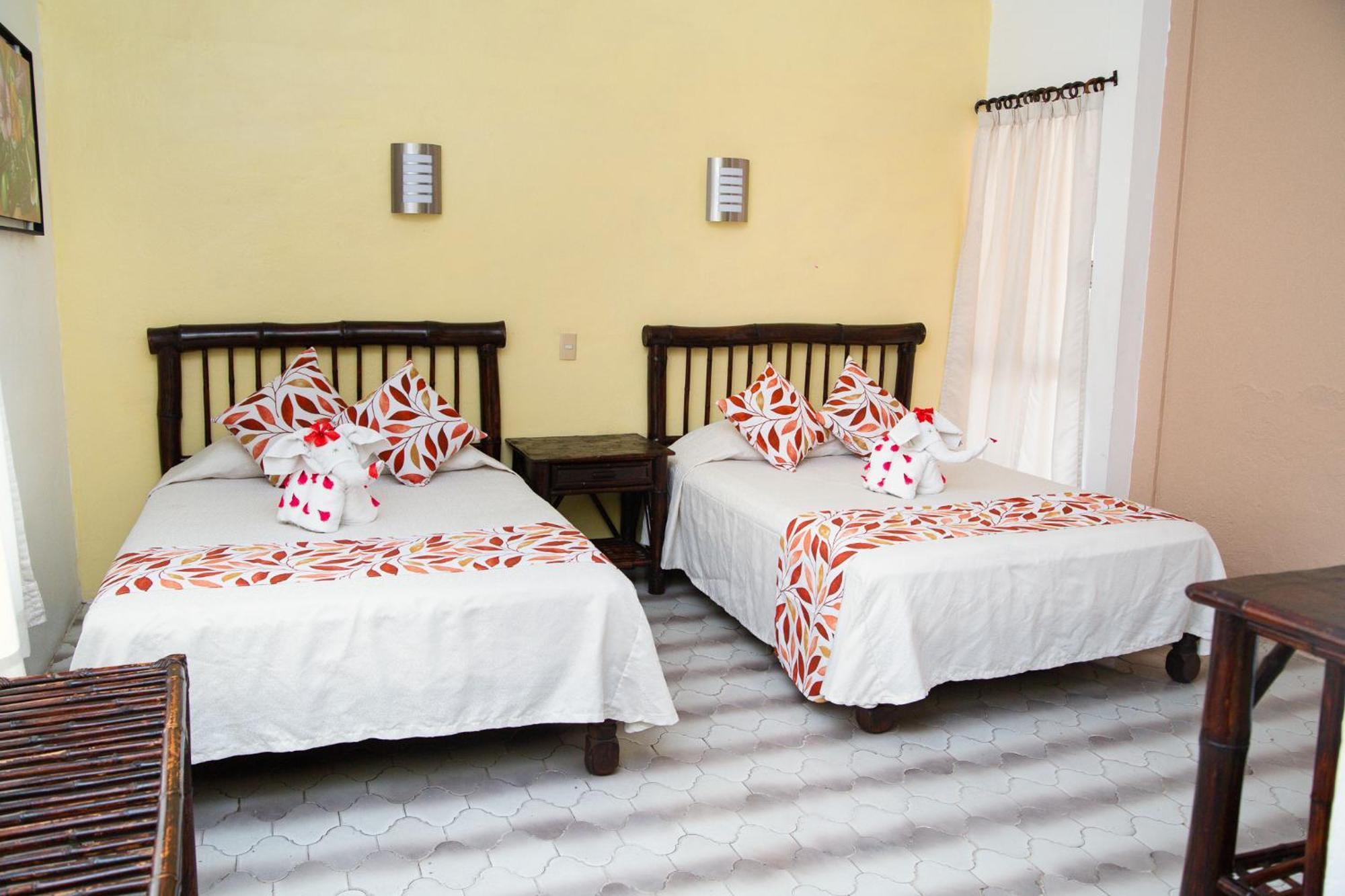 Hotel Zihua Caracol Zihuatanejo Exteriör bild