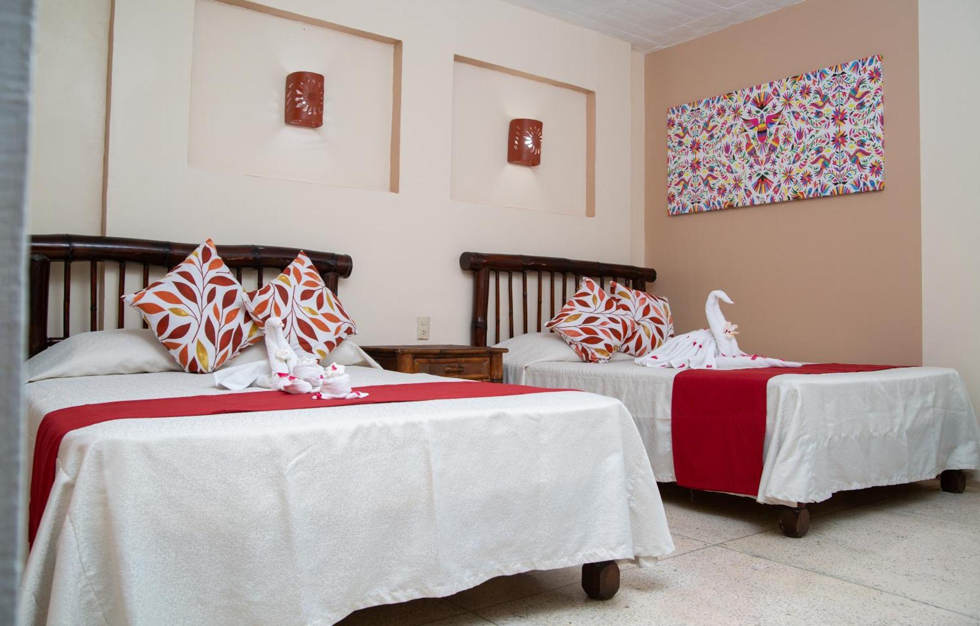 Hotel Zihua Caracol Zihuatanejo Exteriör bild