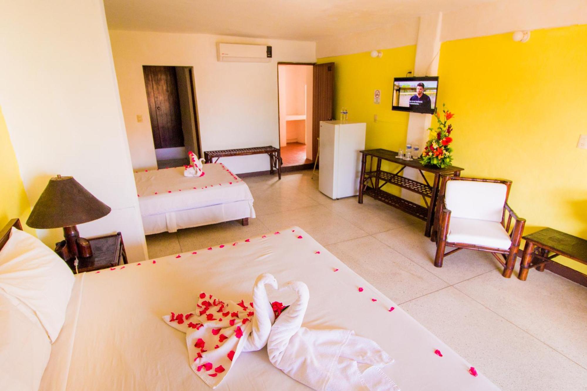 Hotel Zihua Caracol Zihuatanejo Exteriör bild